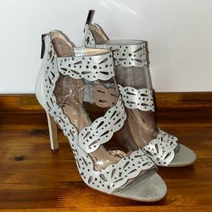 Vince Camuto Sz 6.5 M Katlina Jeweled Suede Dress Sandal Heel Earl Grey Silver